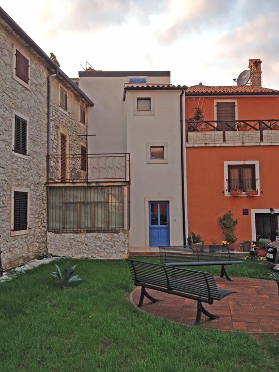 Stone House Apartments Brtonigla Exterior foto